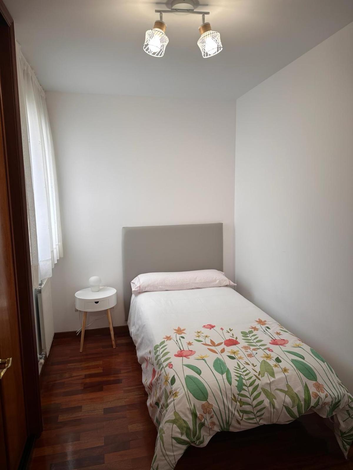 Piso Oroso No Camino Apartamento Sigueiro Exterior foto